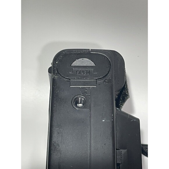 Lot Of 2 Vintage Camera Untested VIVITAR CHAMPION 35 Polaroid Square Shooter 2 - Picture 8 of 16